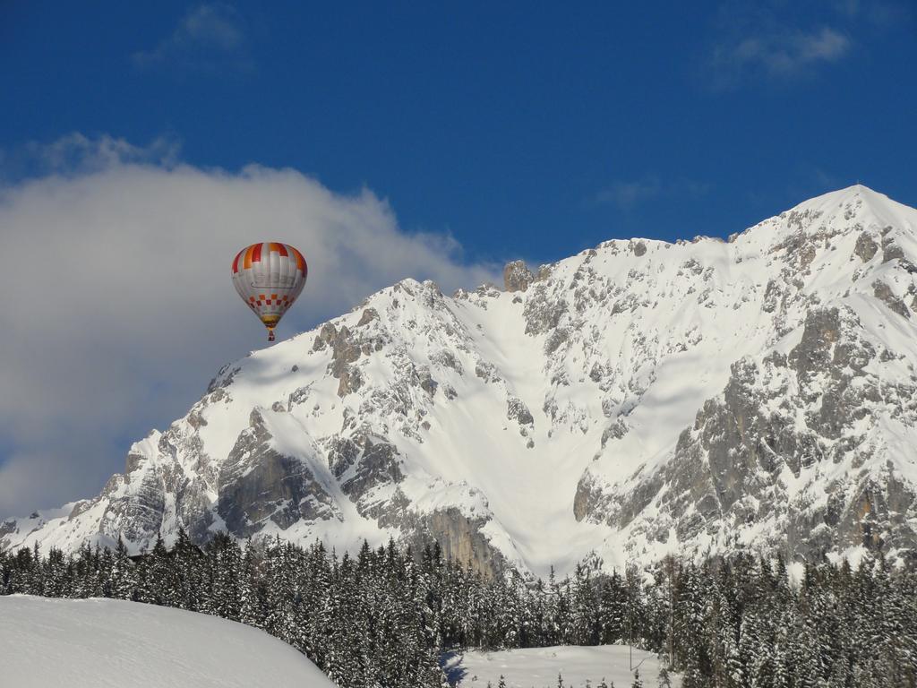 Jagerhaeusl Acomodação com café da manhã Ramsau am Dachstein Exterior foto