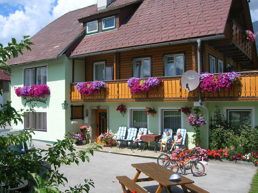 Jagerhaeusl Acomodação com café da manhã Ramsau am Dachstein Exterior foto